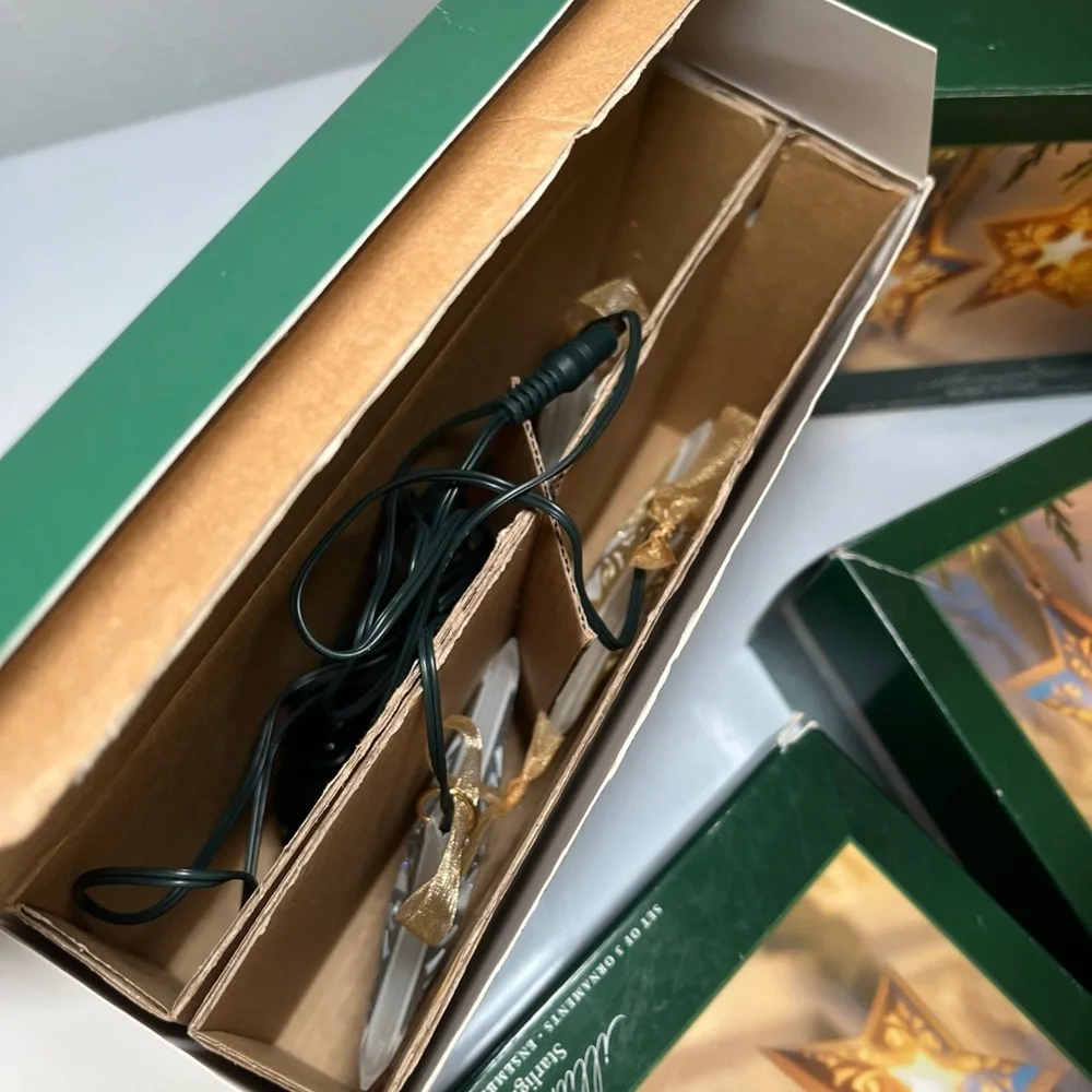 VTG Hallmark Illuminations Starlight Starbright Ornaments 4 Boxes